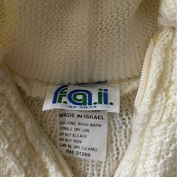 F.A.II. Vintage 70s Cream Boho Soft Knit Zip Up Hooded Infant Newborn Sleep Suit - Picture 5 of 6